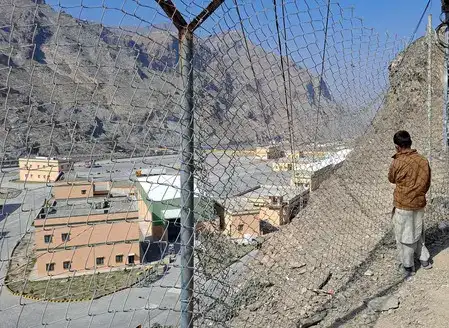 Afghan officials say Pakistani strikes killed 7, wounded 85 in first attacks since peace talks