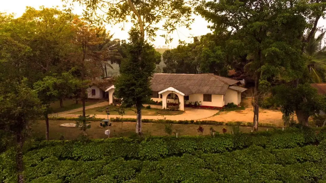 amã Stays &amp; Trails signs cluster of bungalows in Port Blair