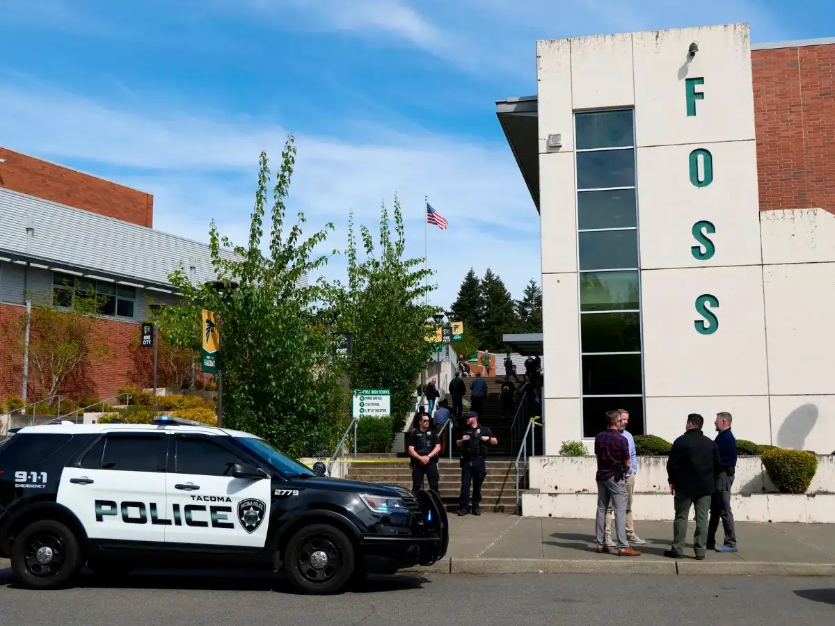 Stabbing at Washington state high school injures 6, including suspect