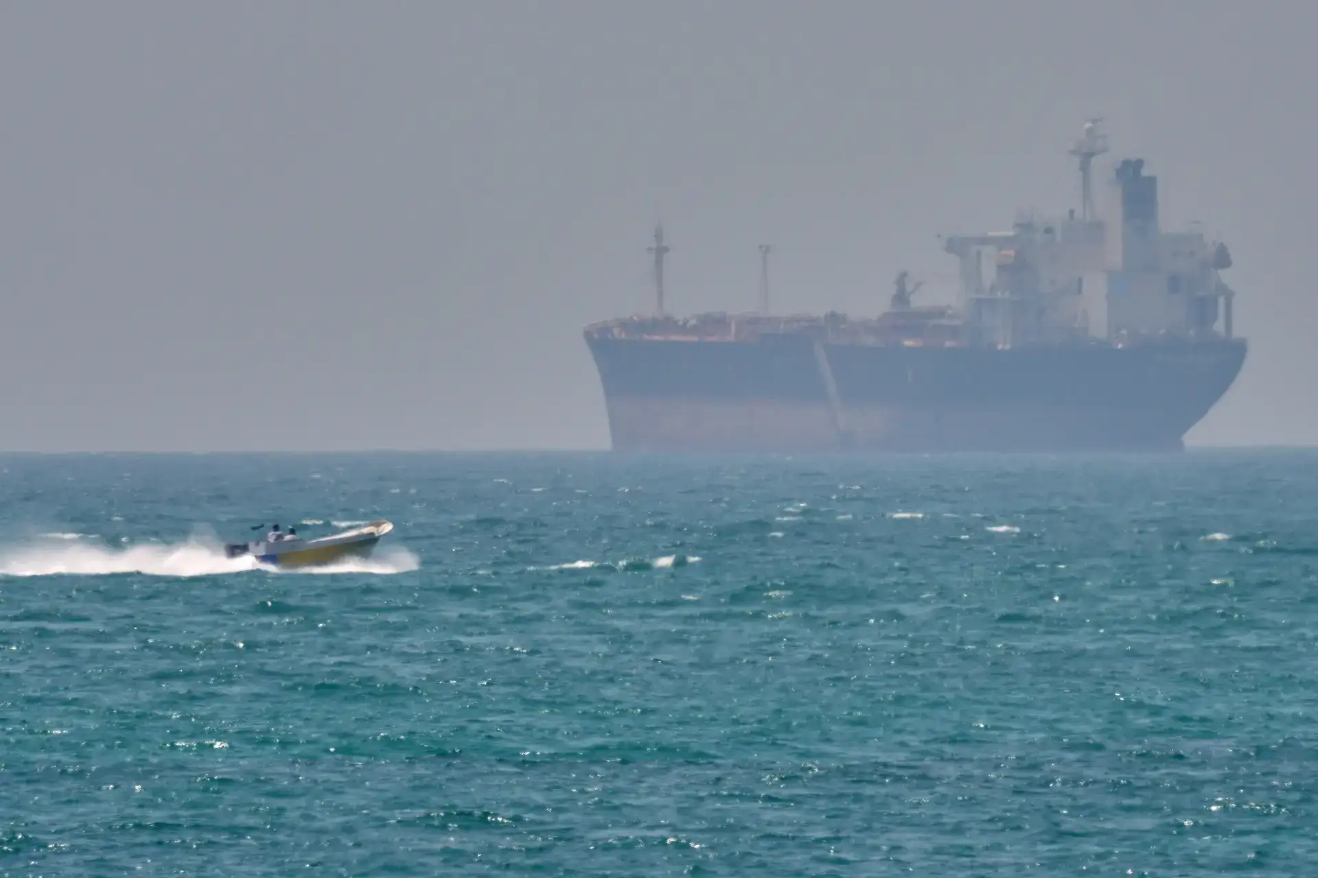 Iran juggles oil cuts and storage strain to resist US blockade