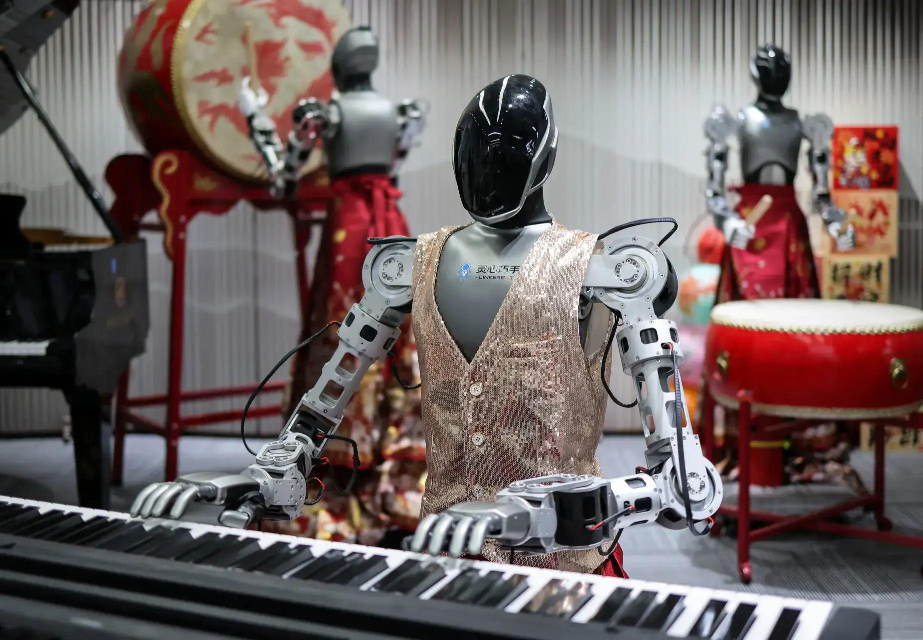 After AI, China unicorns are eyeing global domination in robotic humanoids