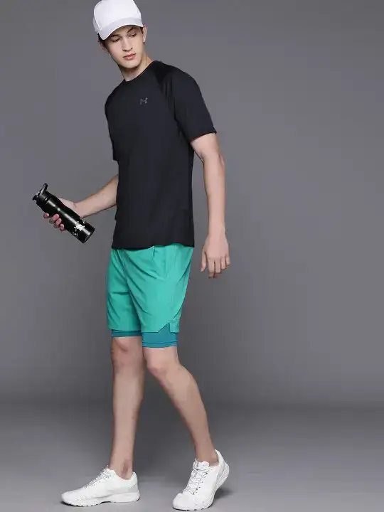 Image for UNDERARMOUR-MenBlackLooseT-shirt