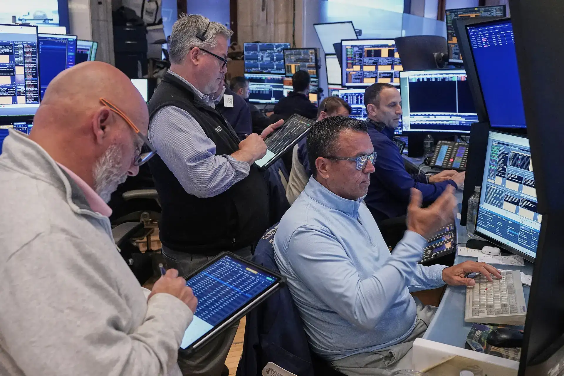 U.S Stock Market on Friday: S&P 500, Dow Jones, Nasdaq to end week in high at Wall Street? Check share market forecast