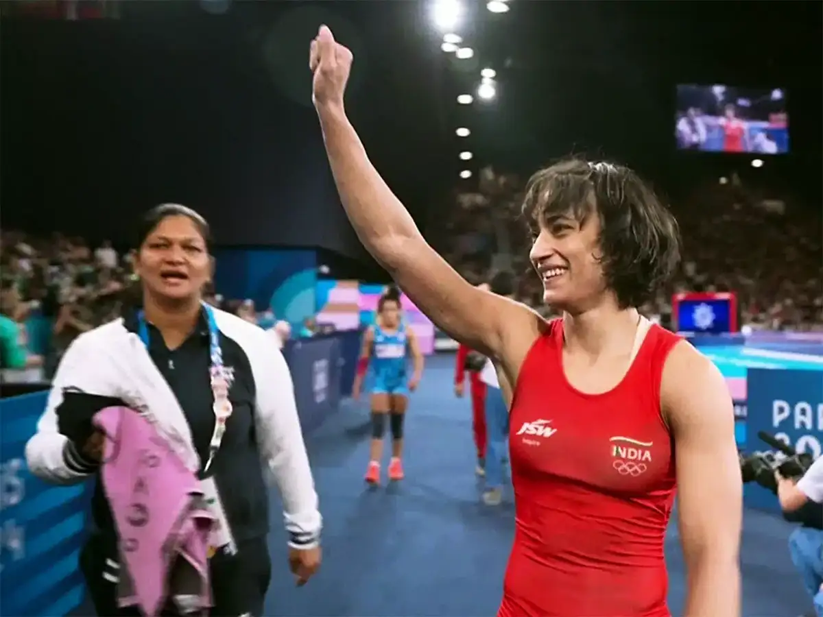 Vinesh Phogat indicates she will fight back after WFI issues show cause notice