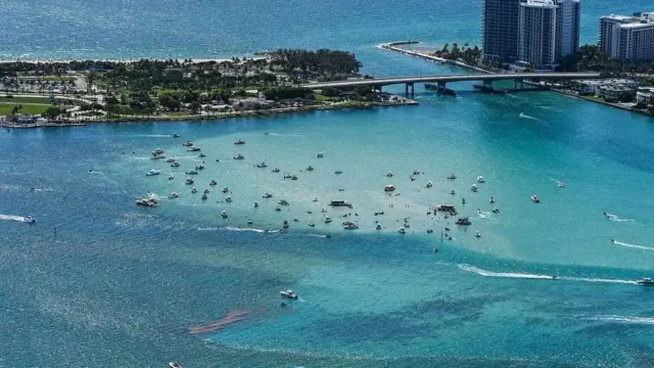 Miami: Charter boat explodes near popular sandbar, 11 injured in Biscayne Bay incident