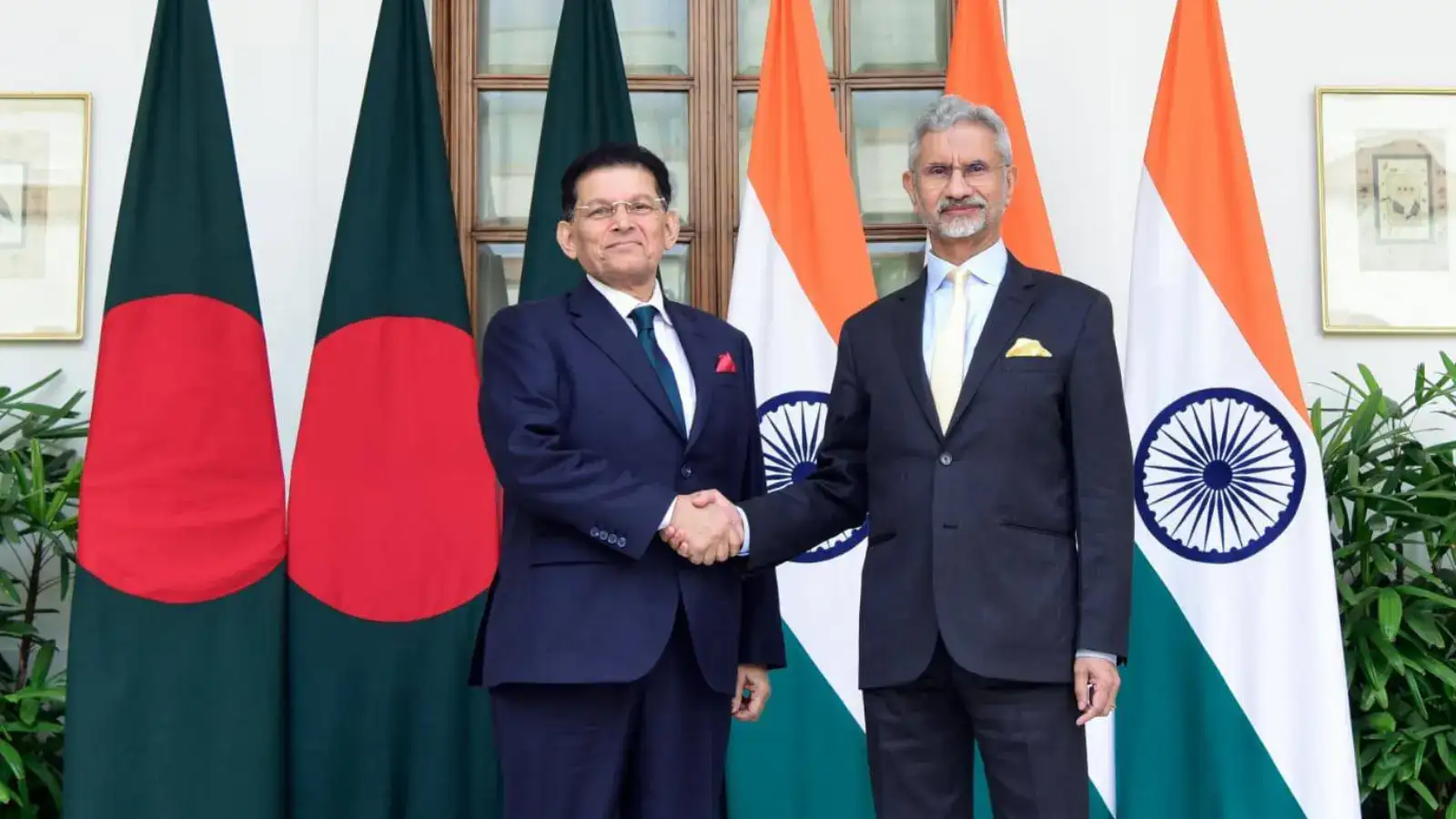 Bangladesh and Pakistan sign anti-narcotics cooperation MoU
