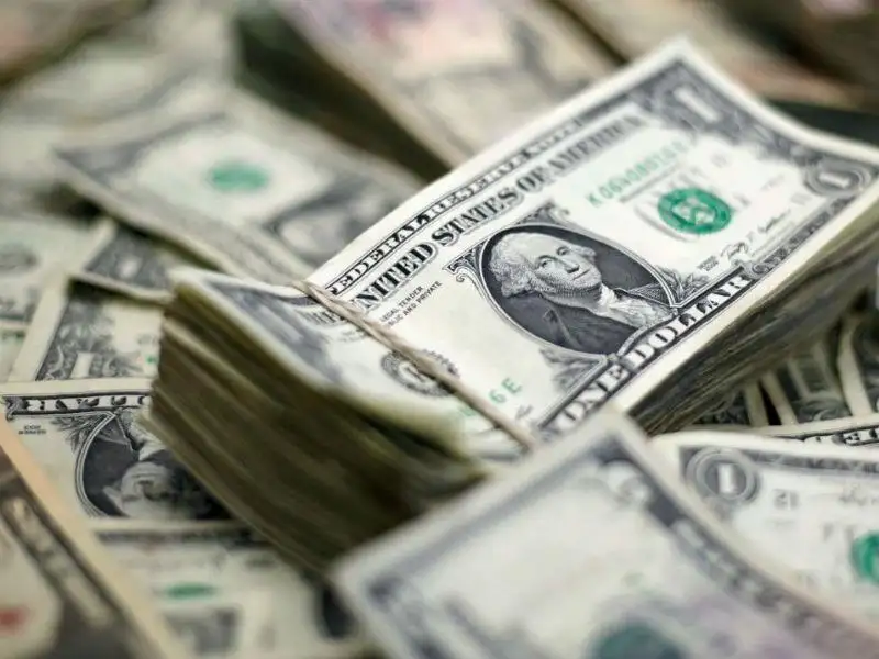 Dollar strengthens as Trump says Iran peace offer 'unacceptable'