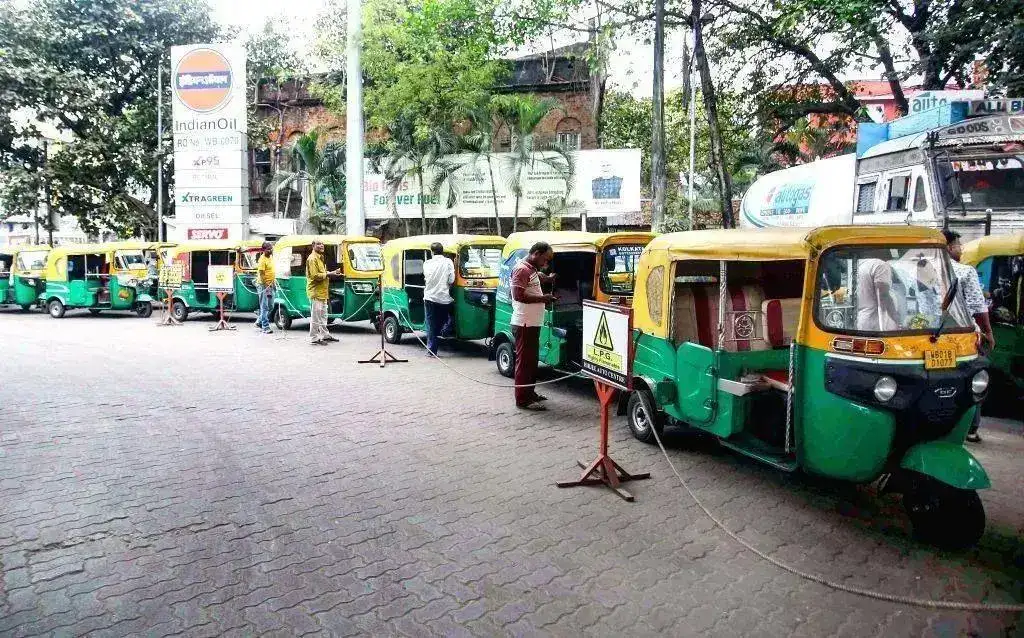 Petrol, Diesel price today: Fuel rates increased after PM Modi's fuel-saving appeal? Check rates in Delhi, Mumbai, Kolkata and Chennai