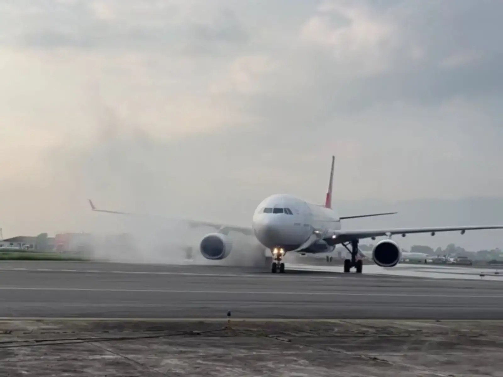 Nepal: Turkish Airlines planes suffer tyre fire during landing, all 278 passengers safely evacuated