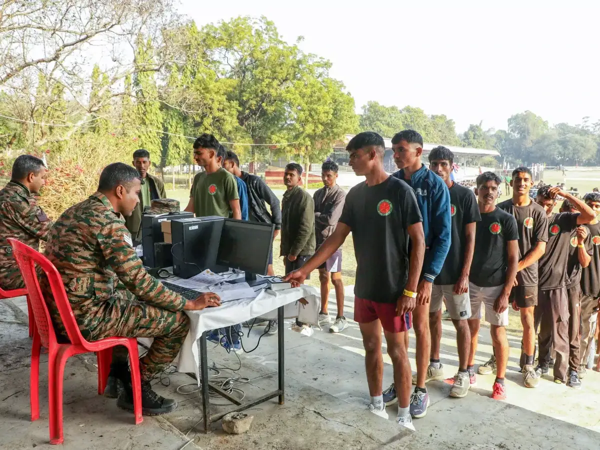 No parity between Agniveers, regular soldiers on pensionary benefits: Centre to HC