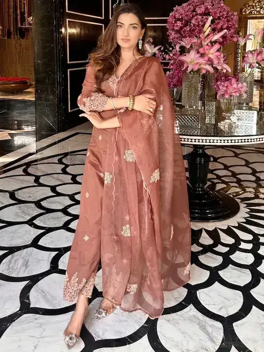 Image for RoyalExport-FloralEmbroideredStraightKurtawithPalazzos%26Dupatta
