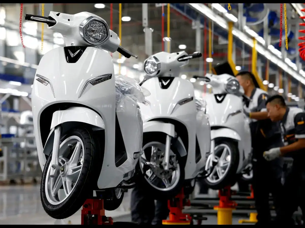 India says 'Hum Do, Humari Ek EV' as more households opt for at least 1 electric vehicle for short trips