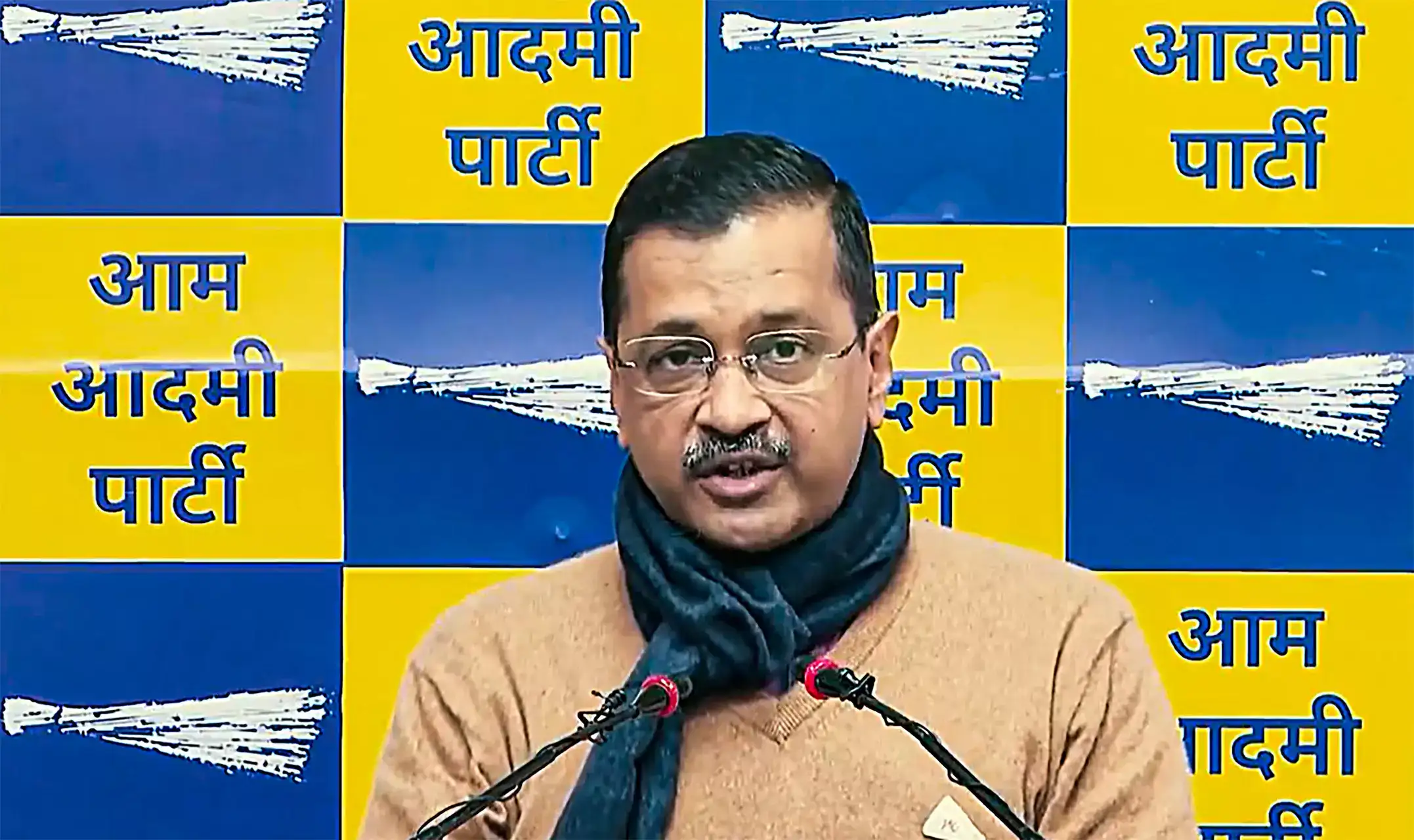 Delhi HC seeks stand of Arvind Kejriwal, Manish Sisodia in criminal contempt case