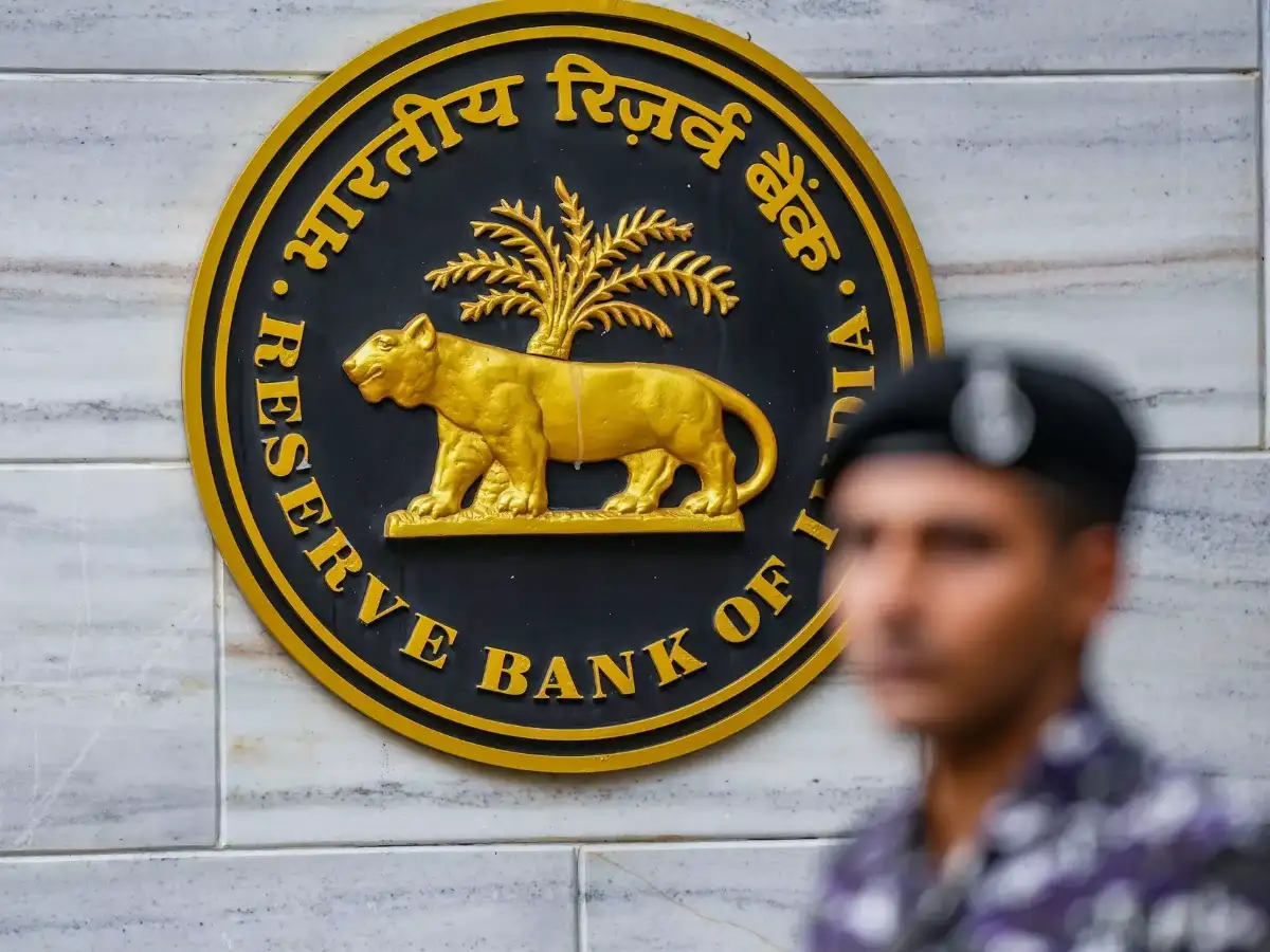 Banks seek RBI relief on InvIT lending rules, warn 3-yr track record rule may slow infra monetisation &amp; fresh funding