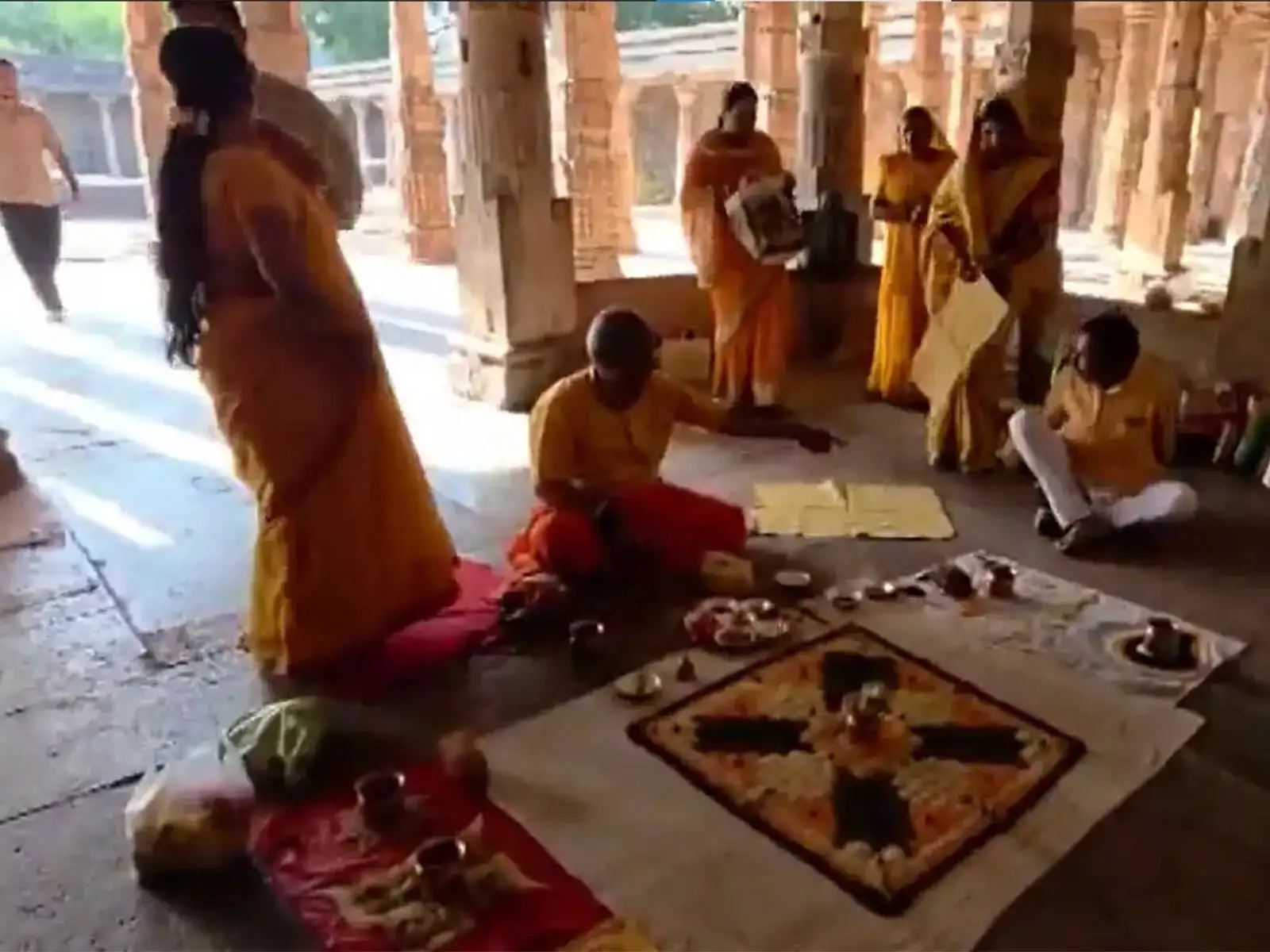 After HC verdict, Hindu petitioners seek free entry for devotees at Bhojshala in MP