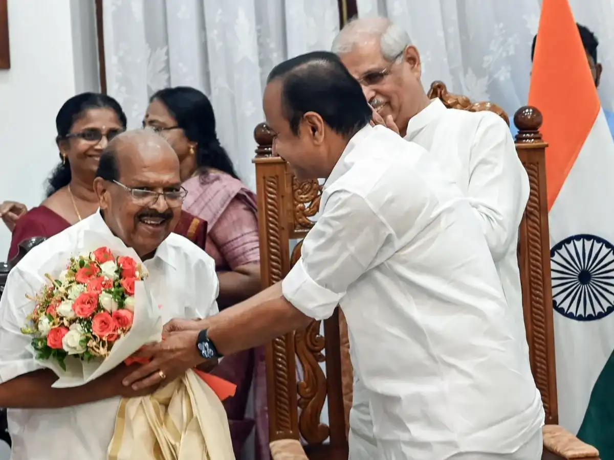 Kerala MLAs arrive for swearing-in on foot, bicycle, vehicles