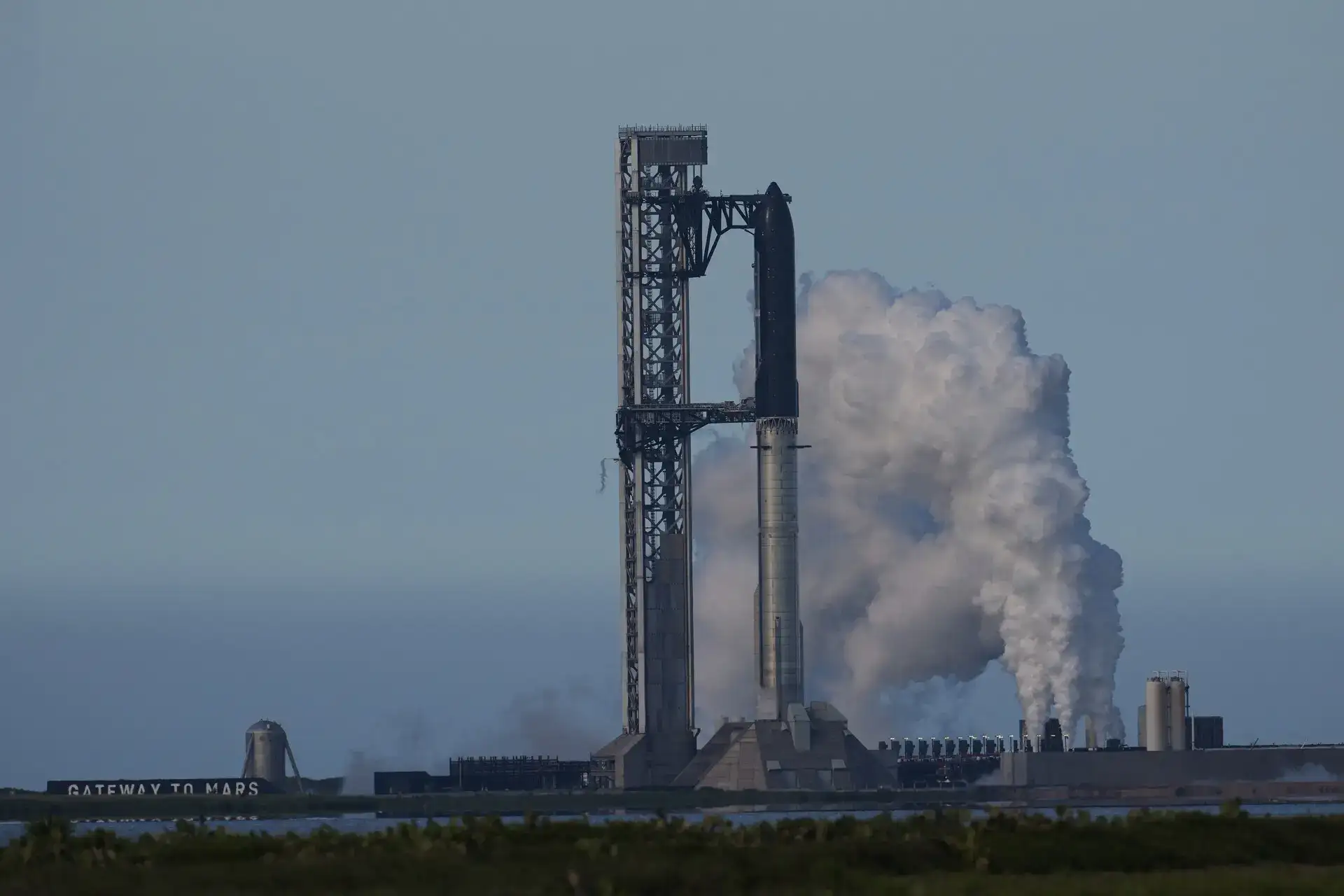 SpaceX tries to launch bigger version of Starship but hits series of last-minute problems