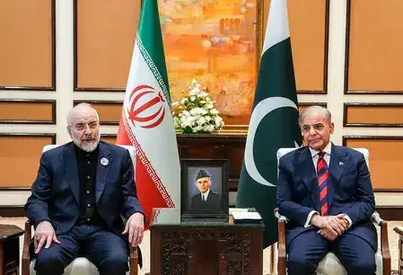 US pins hopes on mediator Pakistan in push to end Iran war