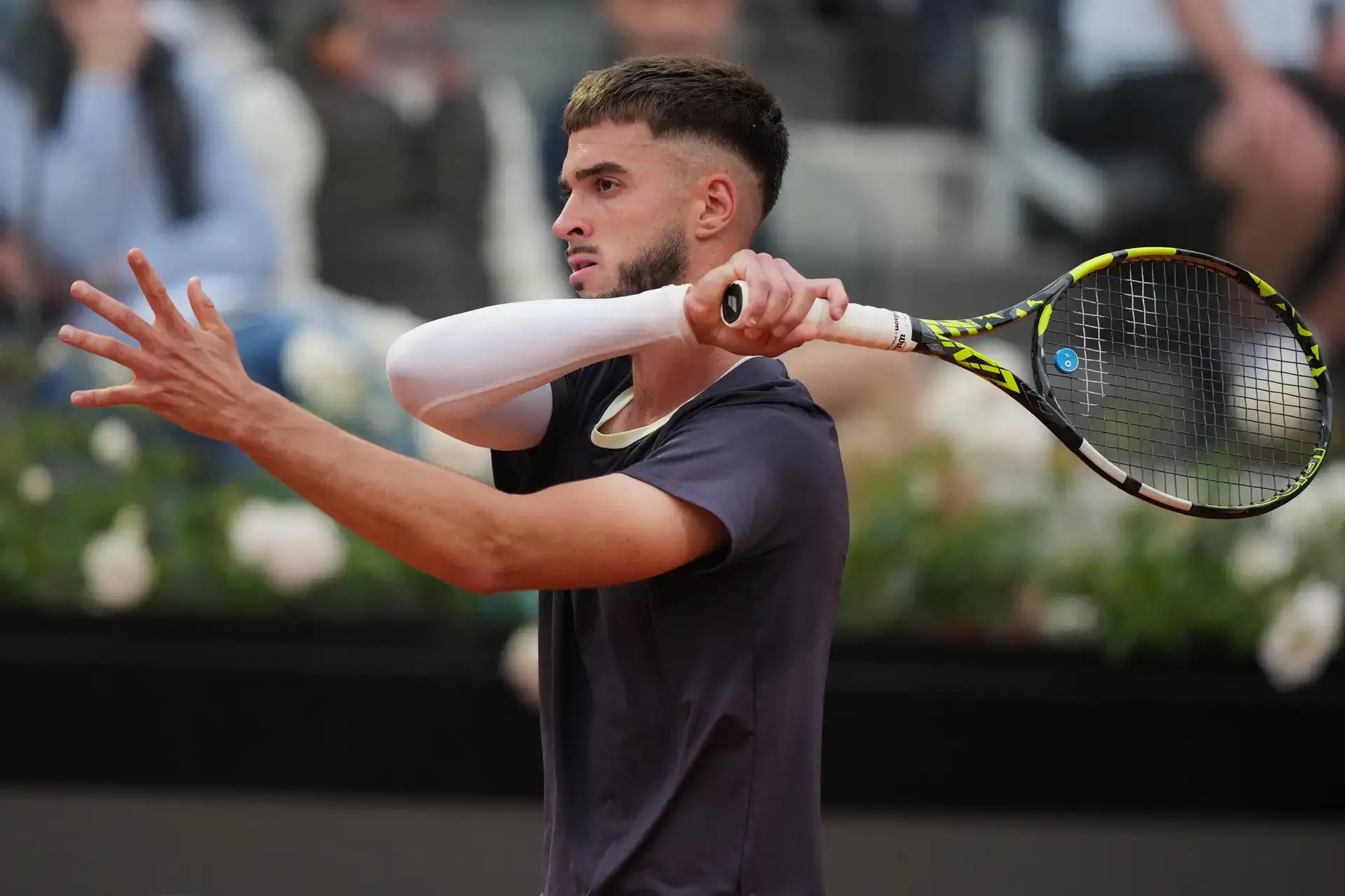 Djokovic faces tough start in quest for 25 as Roland Garros begins
