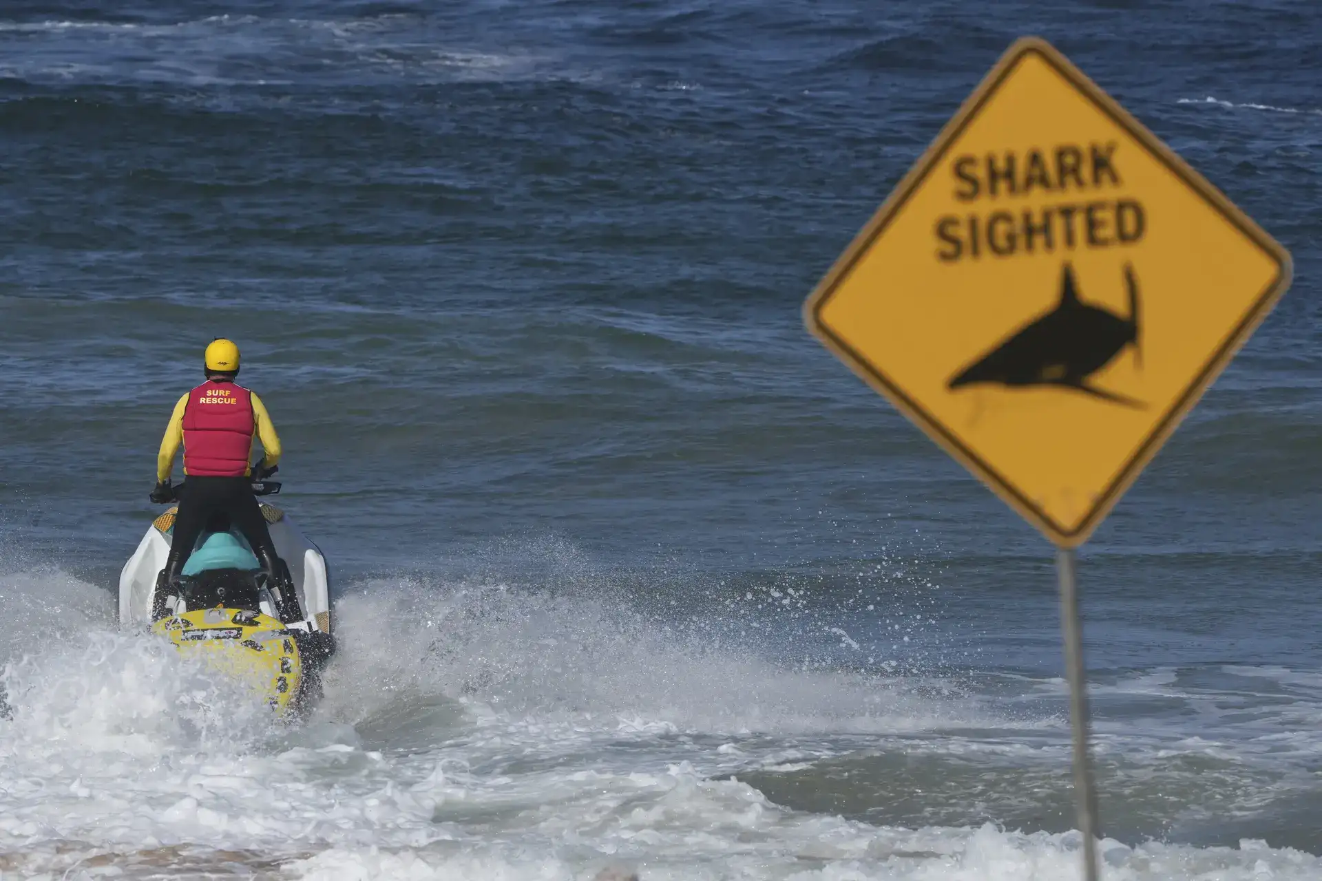 Shark attack kills 39-year-old man while fishing off Queensland coast near Hull Heads, just a week after another fatal incident in Western Australia