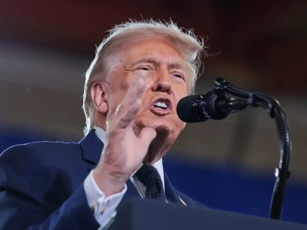 US companies, shamed by Trump, tiptoe into $166 billion tariff refund race