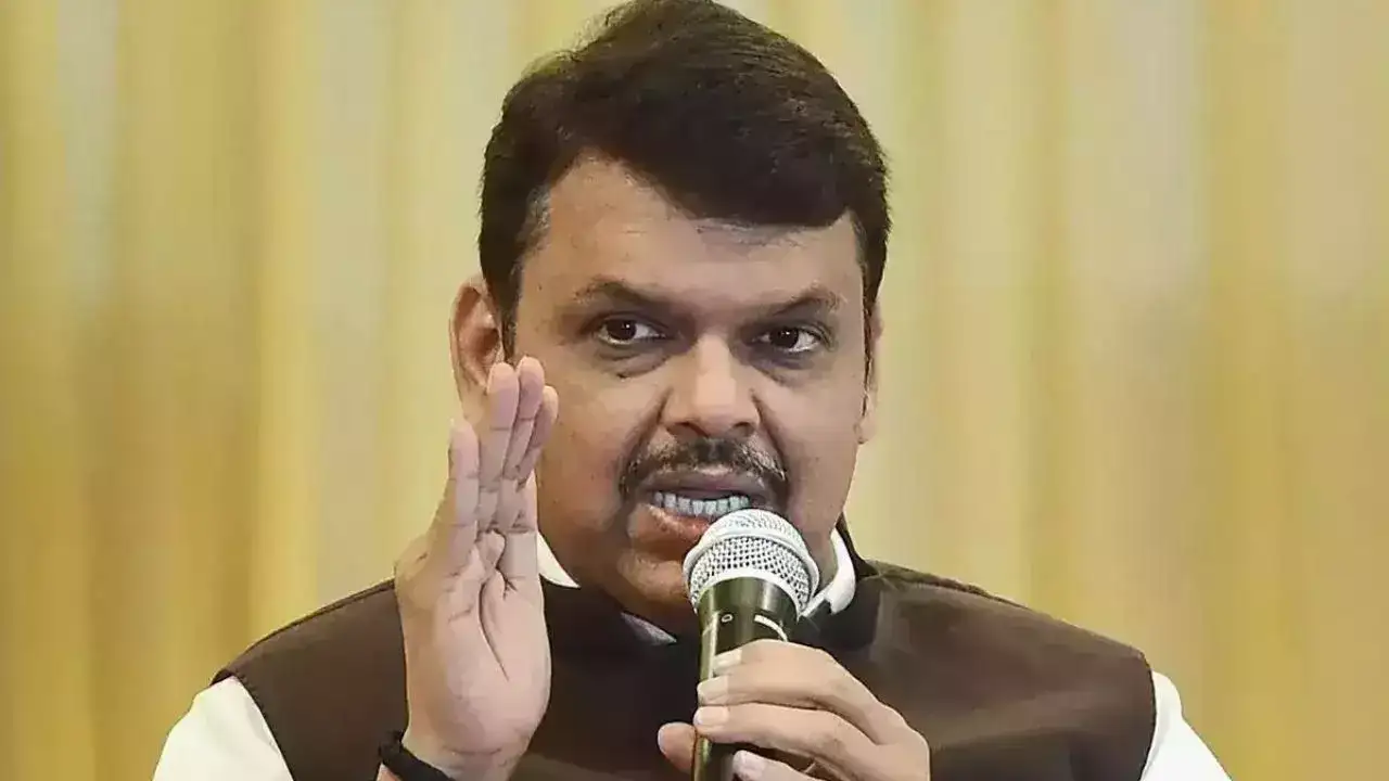 Rahul Gandhi's remarks predicting NDA govt fall mere daydream: Devendra Fadnavis