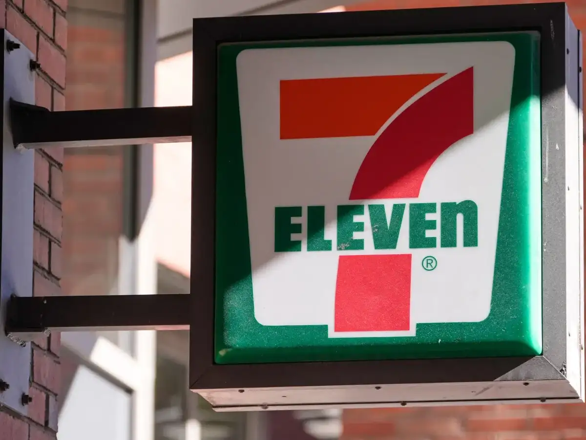 7-Eleven parent firm says ex-chairman Toshifumi Suzuki dies at age of 93