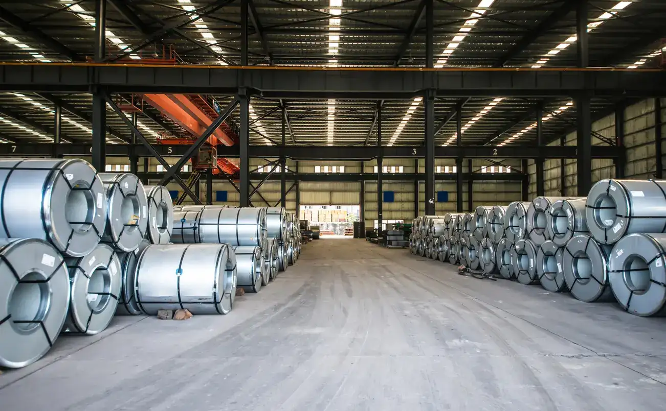 Hindalco sees 5% rise in raw material costs, stays confident on key customers