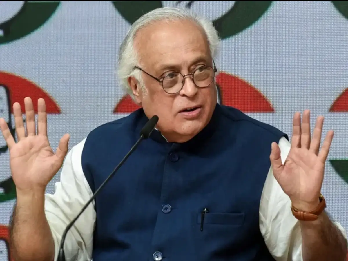 'Mantri Pradhan' should resign, 'Pradhan Mantri' owes answers: Congress on CBSE glitches