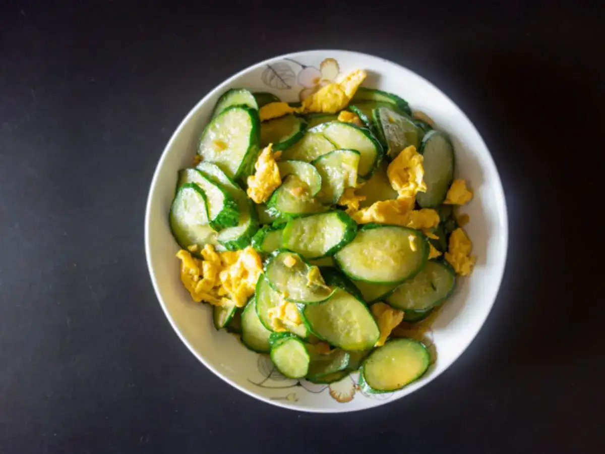 6 easy high-protein salads with just 2 ingredients