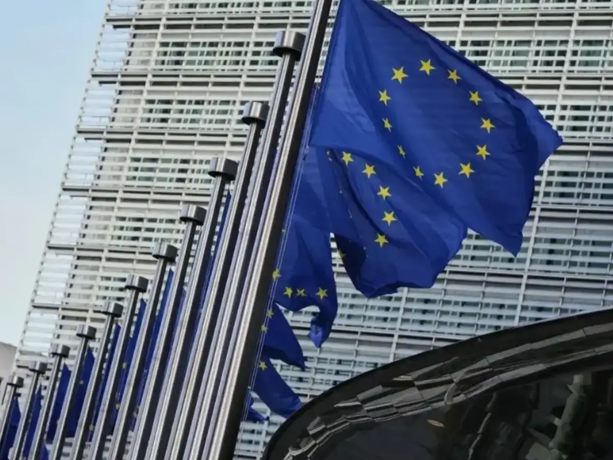 EU says won't be 'neutral mediator' between Ukraine and Russia