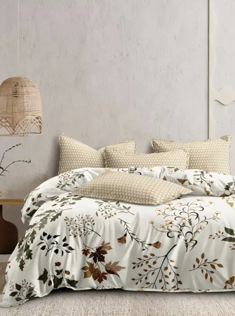 Image for RRCCream-ColouredFloralPolycotton4PiecesDoubleKingRegularBeddingSet