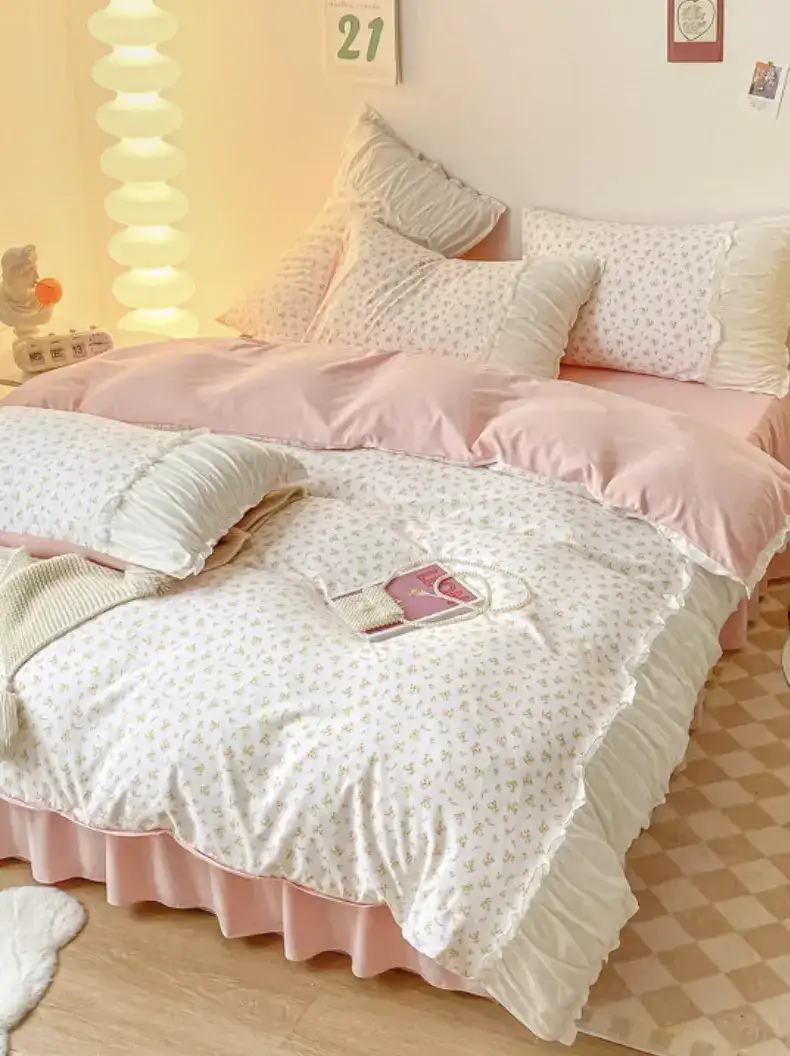 Image for JCHOMEPink%26WhiteFloralPrintedDoubleQueenBeddingSet