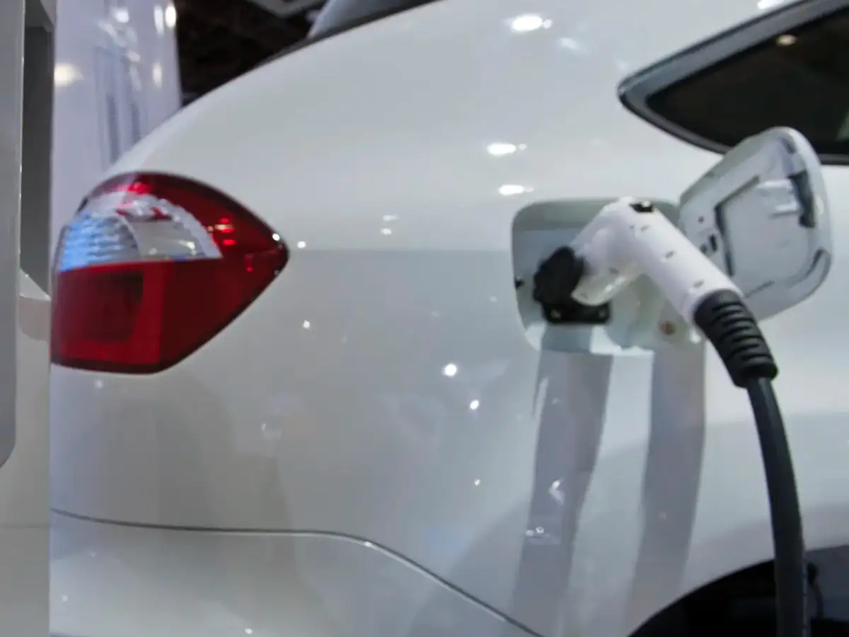 India eyes fiscal support for domestic EV battery supply chain