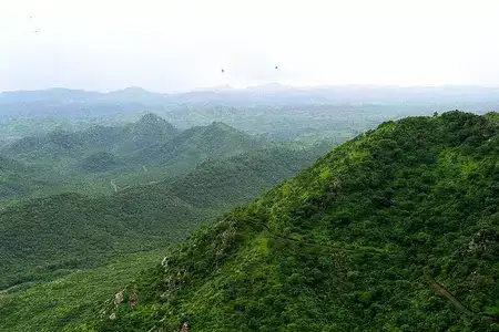 Mining turns India's heat-shield hills to dust
