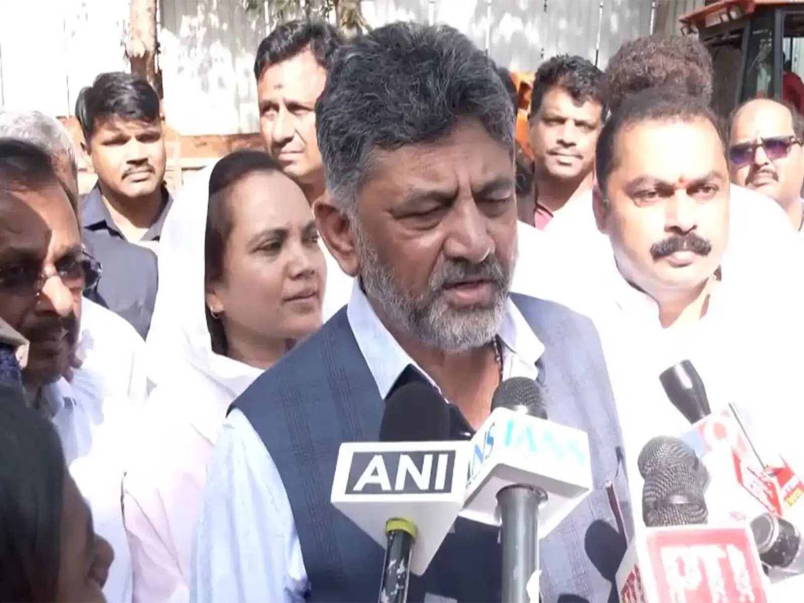 Karnataka CM-designate Shivakumar invites Kharge, Rahul to lay foundation of KPCC Bhavan