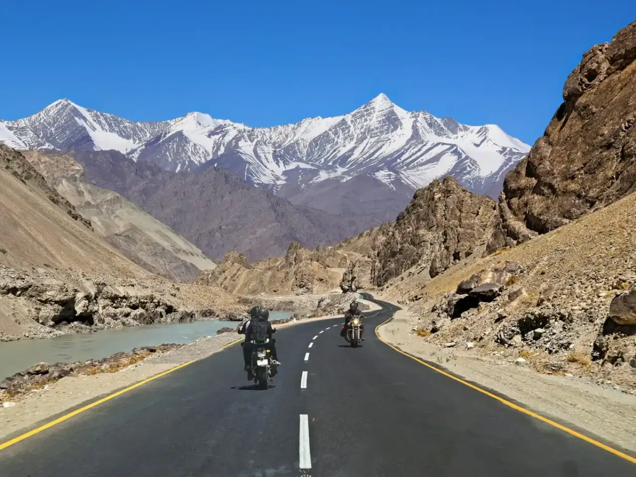 Ladakh rings in new excise policy- wider choice in low alcohol content; hard liquor also at retail vends