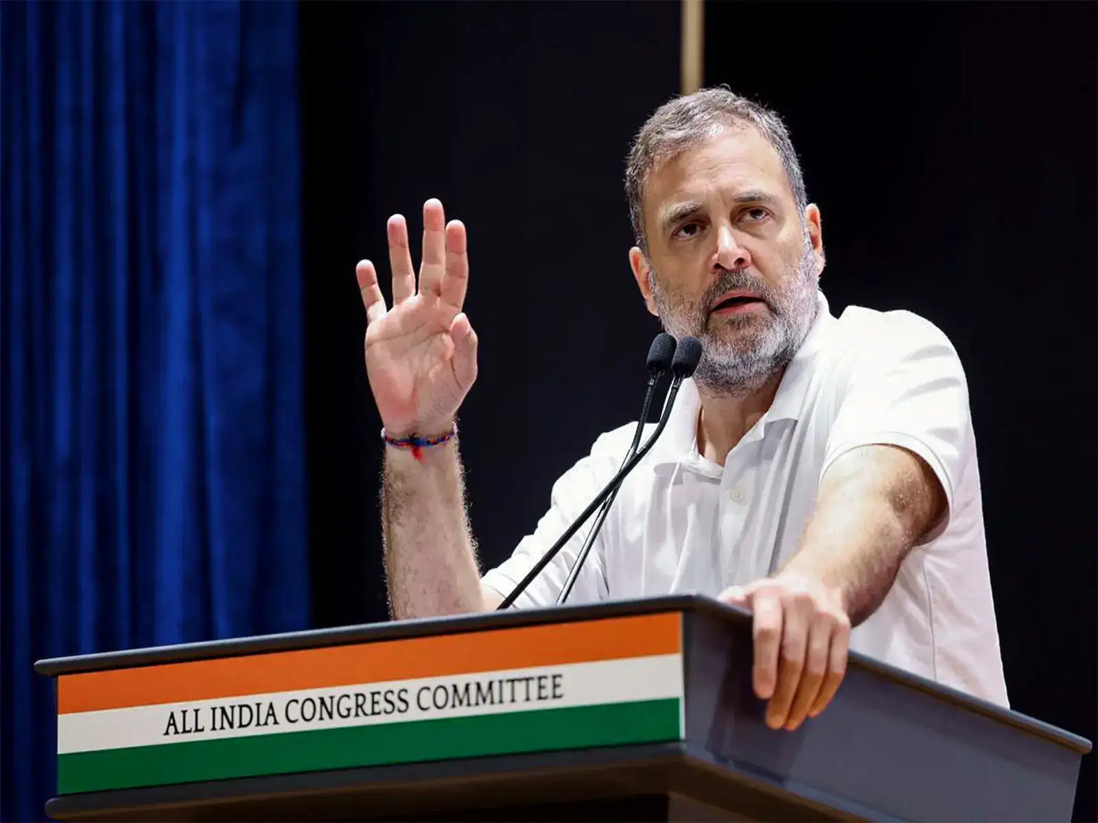 'Beware of pickpockets': Rahul Gandhi targets CBSE over re-evaluation glitches, fees