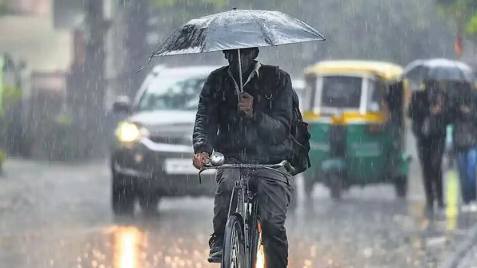 Delhi, Noida, Gurgaon and Ghaziabad weather update: How long will rain, thunderstorms continue in Delhi-NCR? Check IMD's forecast
