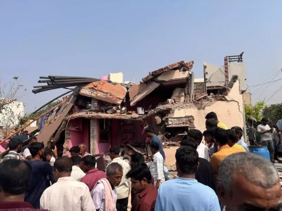 House collapses in LPG blast in Delhi's Mukundpur; residents feared trapped
