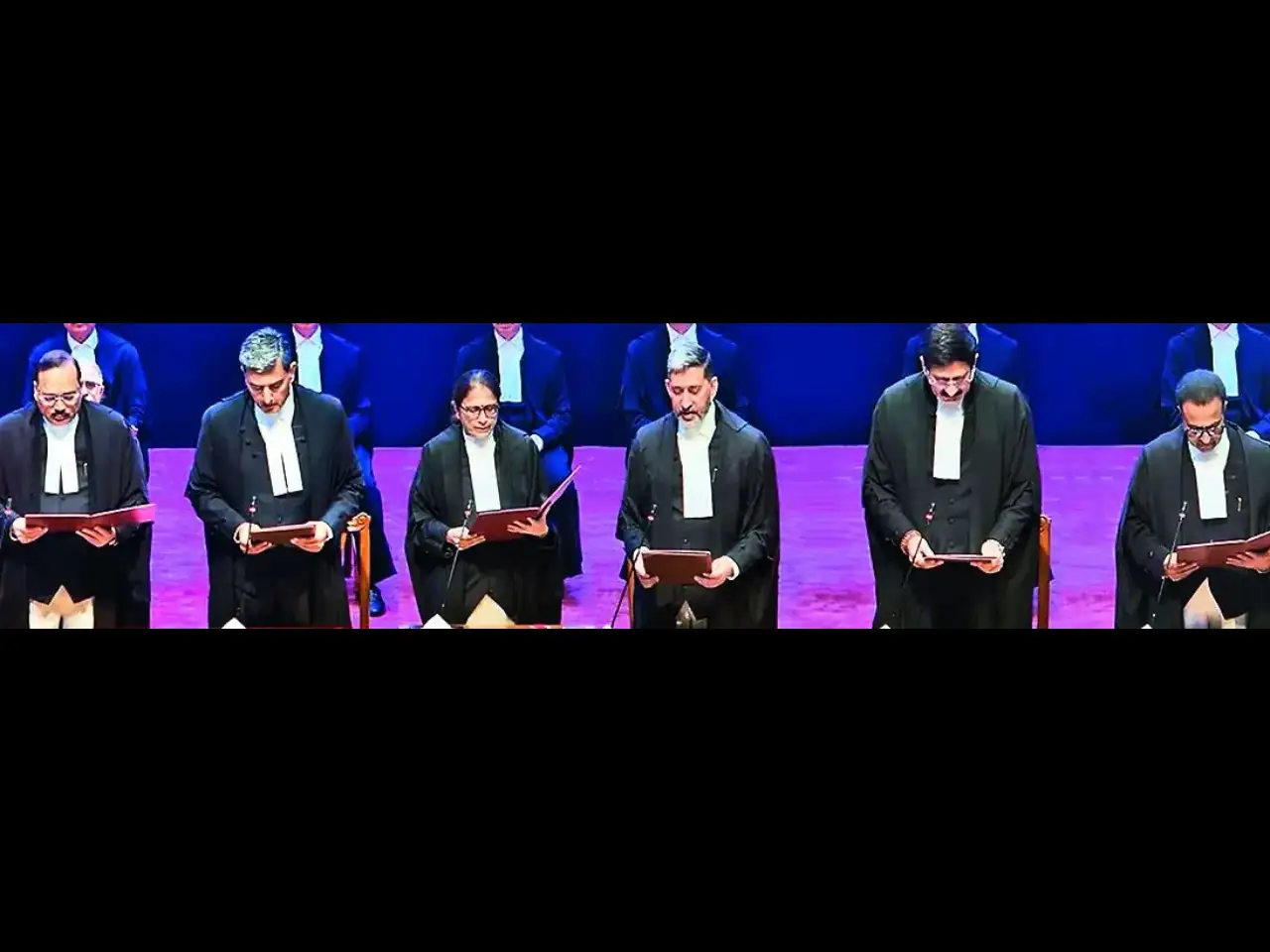 Supreme Court strength rises to 37 after five new judges take oath ...