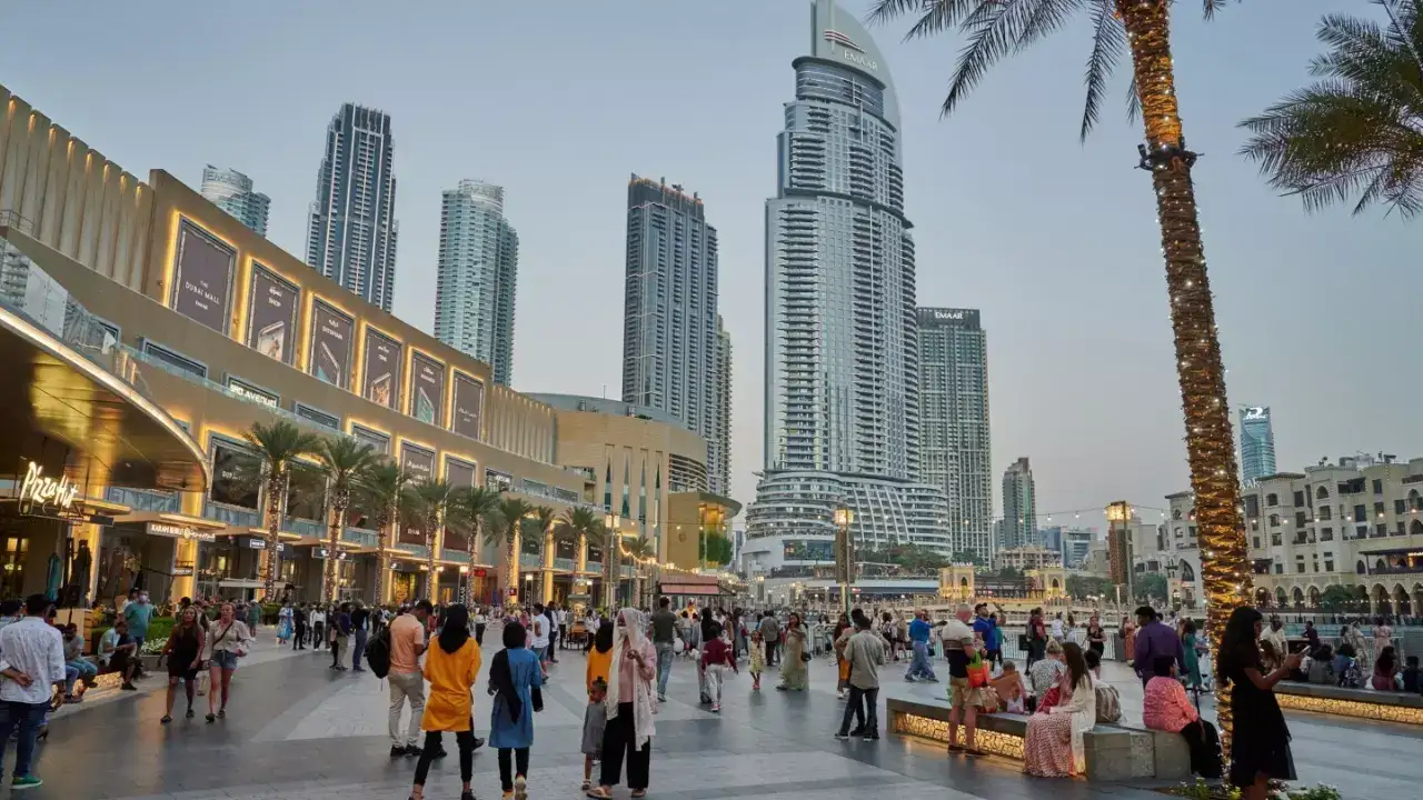 Abu Dhabi imposes rent freeze amid conflict; experts rule out similar move in Dubai