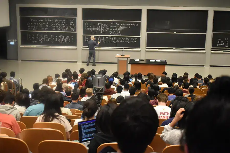 Mit Famous Math Lecturer The MIT professor who taught the math behind every AI tool for 61 years ...