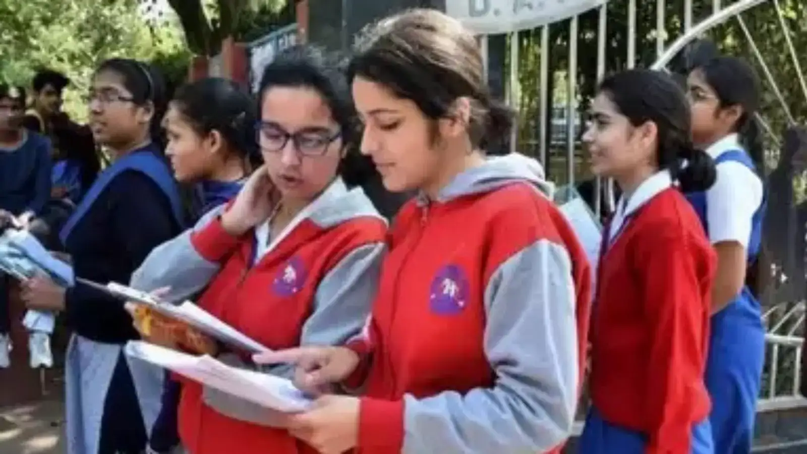 Claude, other AI tools used to breach CBSE portals: IIT Panel
