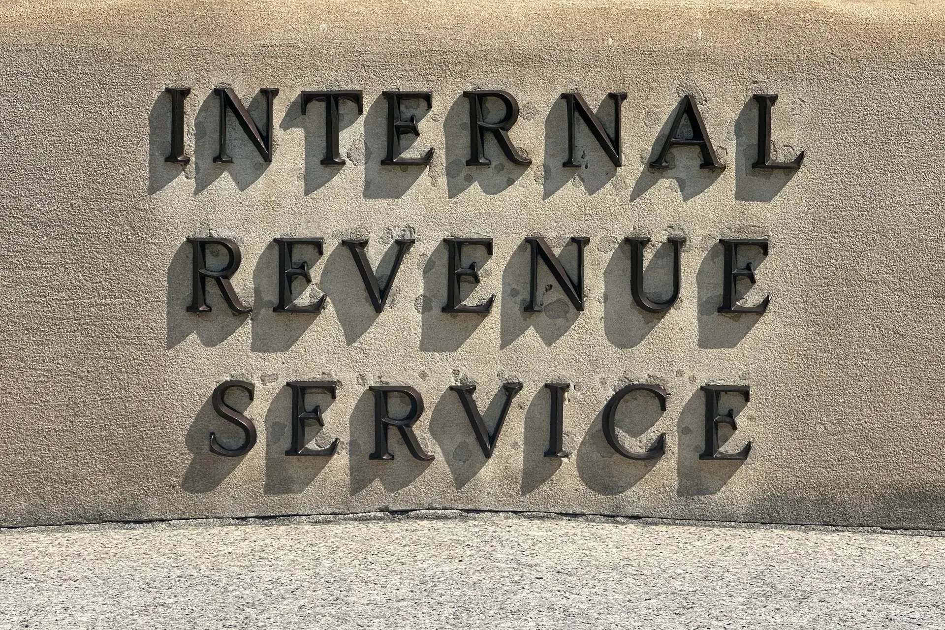 IRS tax refund news June 2026: Which taxpayers qualify for delayed refunds and when could payments arrive?