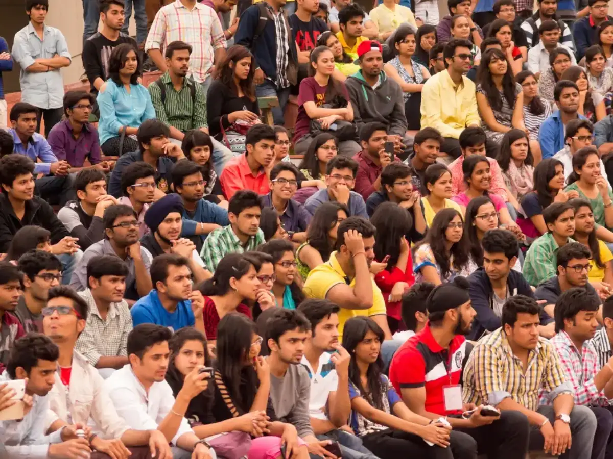 Tamil Nadu: 3 lakh students apply for engg course, AICTE yet to approve counselling dates