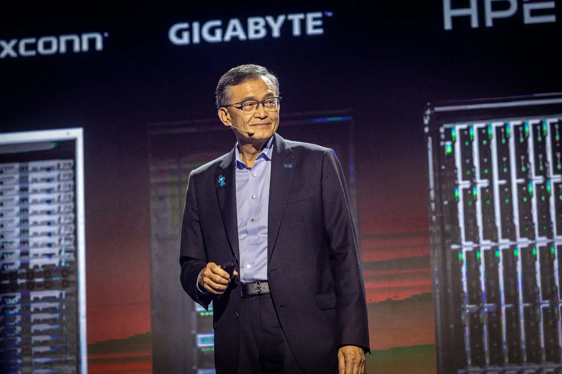 As AI shifts from training to inference, Intel moves up the stack