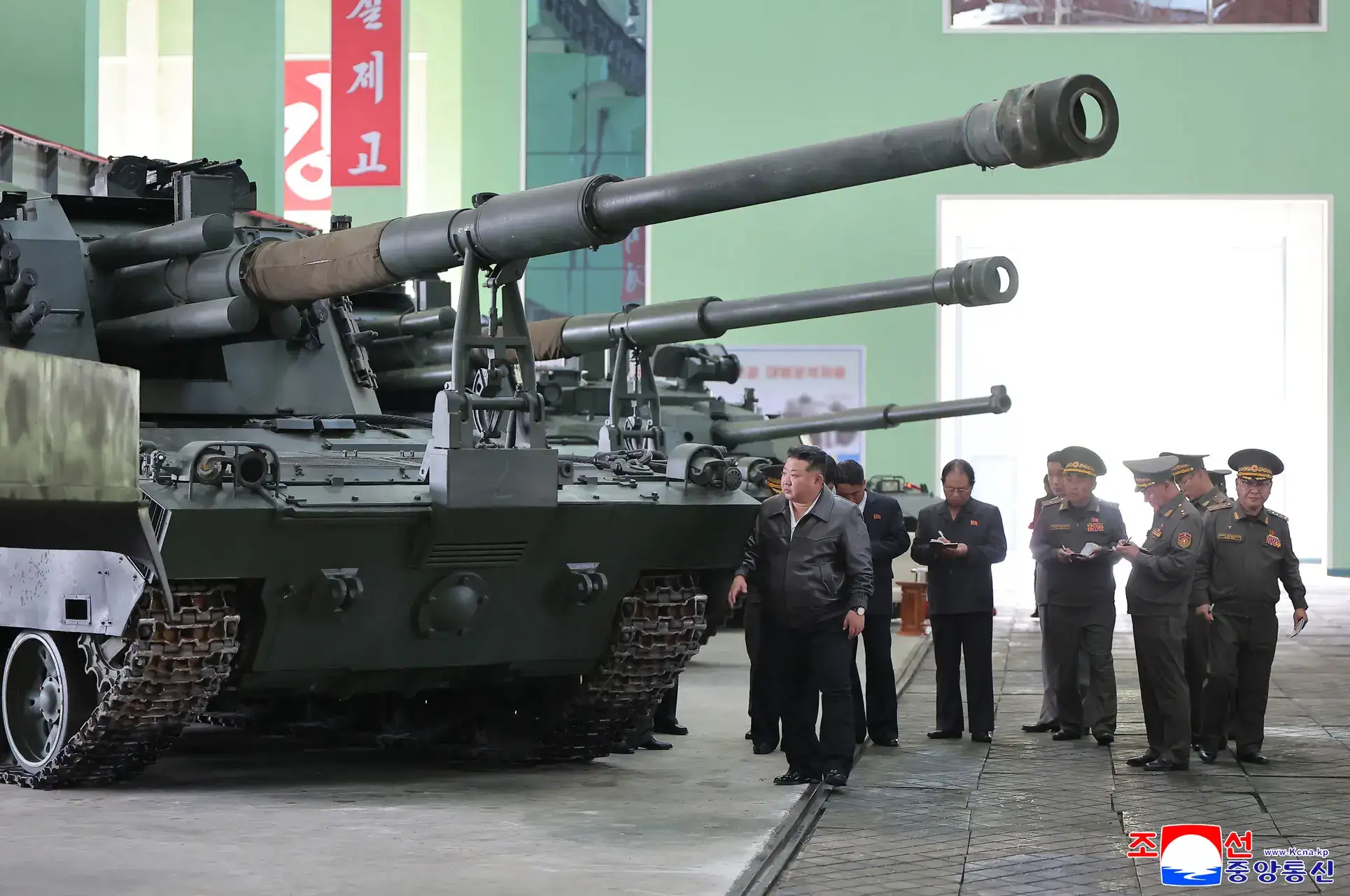 North Korea to build 10,000-ton destroyer, state media says before Xi Jinping's visit