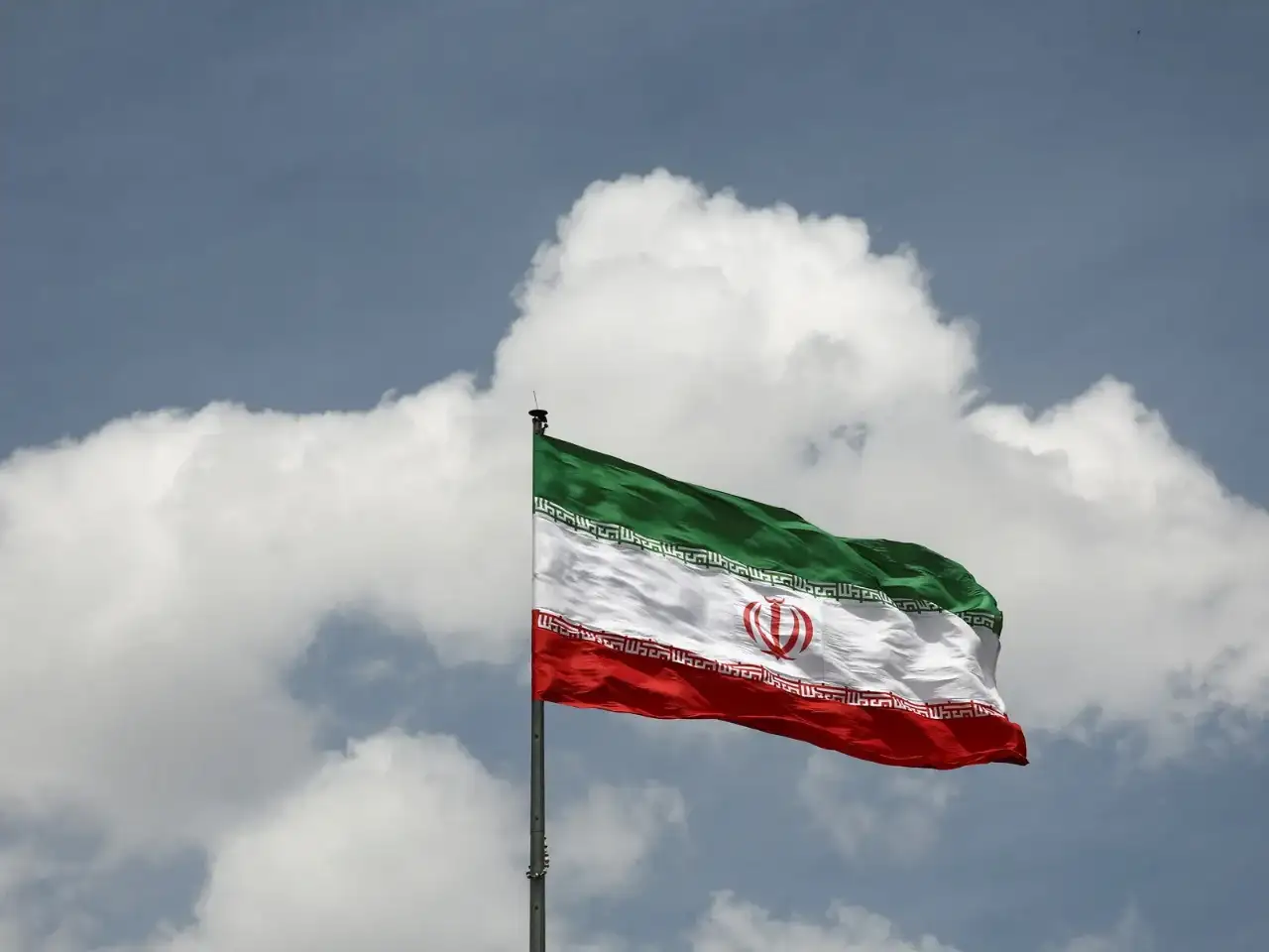 Iran says frozen funds key to progress in US talks