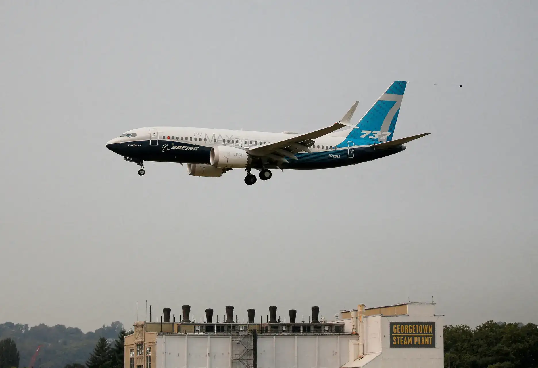 Airline chiefs grapple with fuel shock, fare test at Rio summit